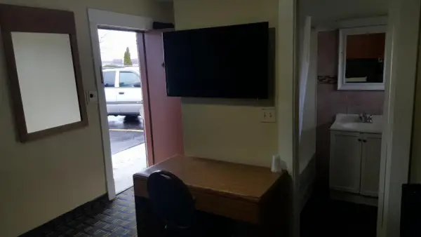 Budget Inn Tonawanda Main image
