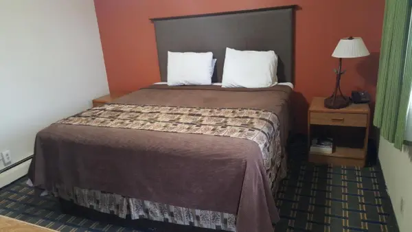 Budget Inn Tonawanda 7